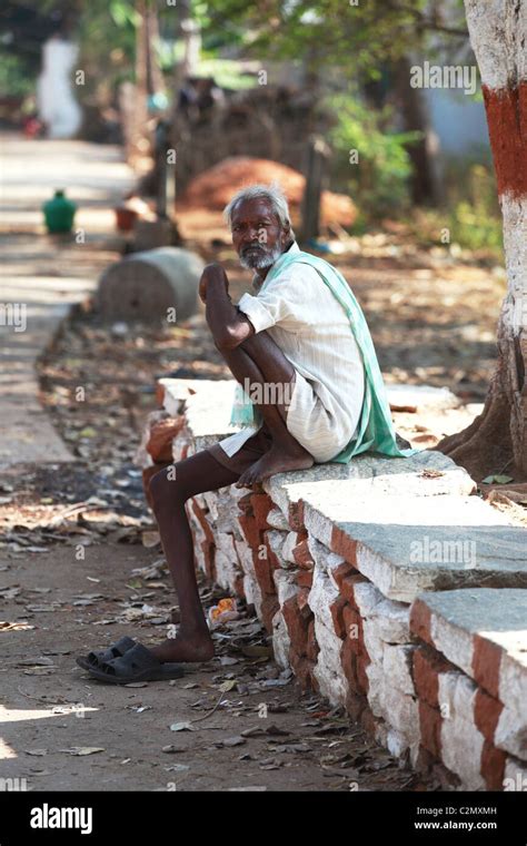 old man sotwe|8,202 Indian Old Man Sitting .